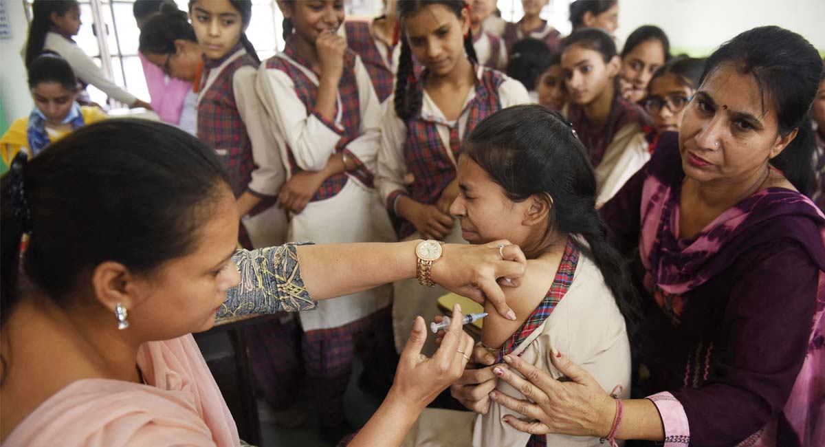 India records 2,685 fresh COVID-19 cases, 33 fatalities