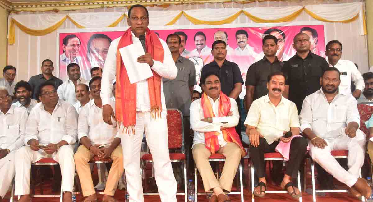 Prayed to Goddess Bhadrakali to make KCR the PM: Minister Malla Reddy