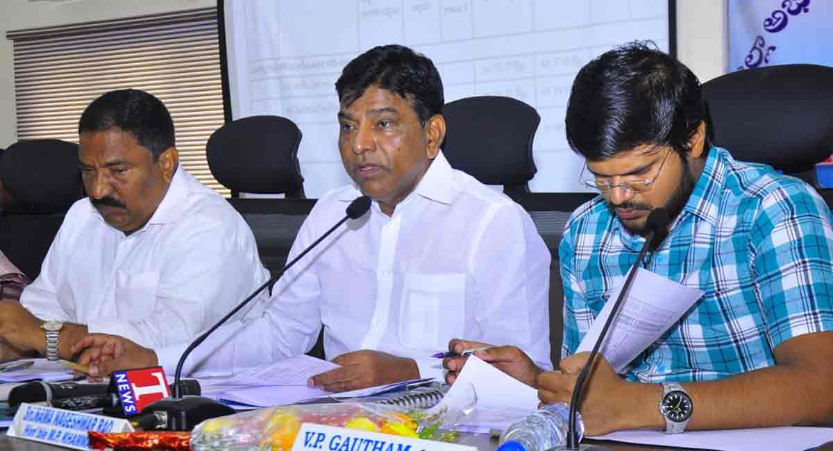 Khammam: Implement Central schemes effectively, Nama tells officials