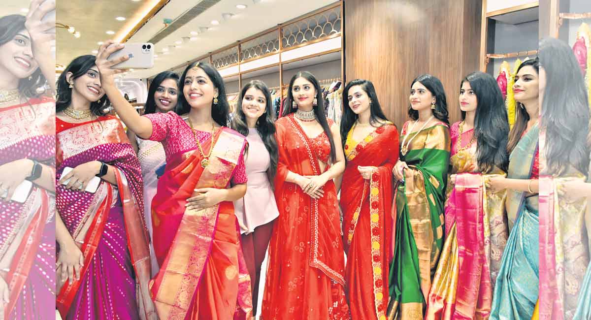 Narsingh launches ninth showroom in Hyderabad