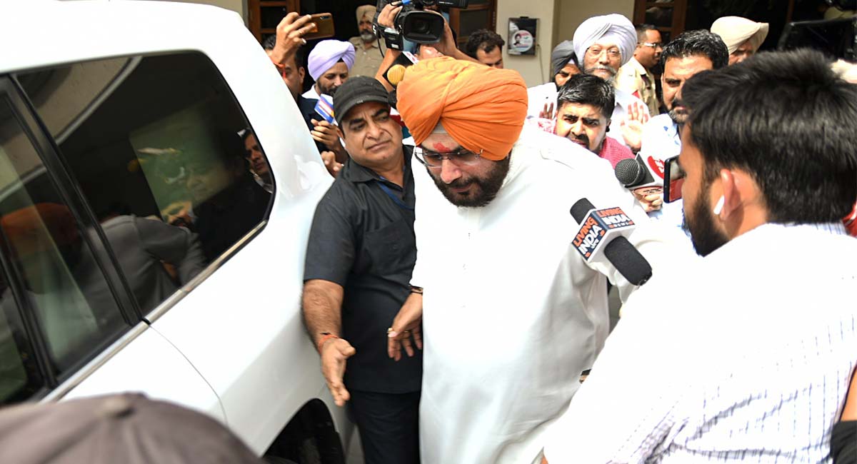 Navjot Singh to surrender in Patiala court