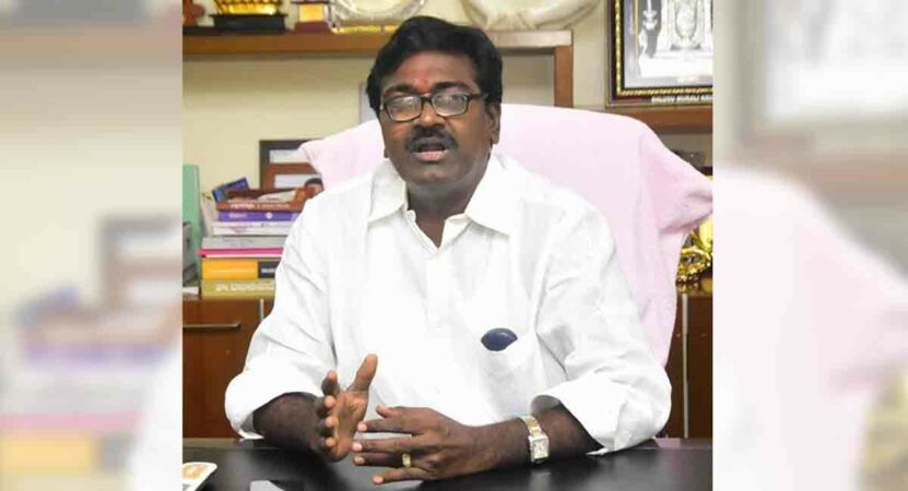 Puvvada Ajay Kumar serves legal notice to Teenmar Mallanna