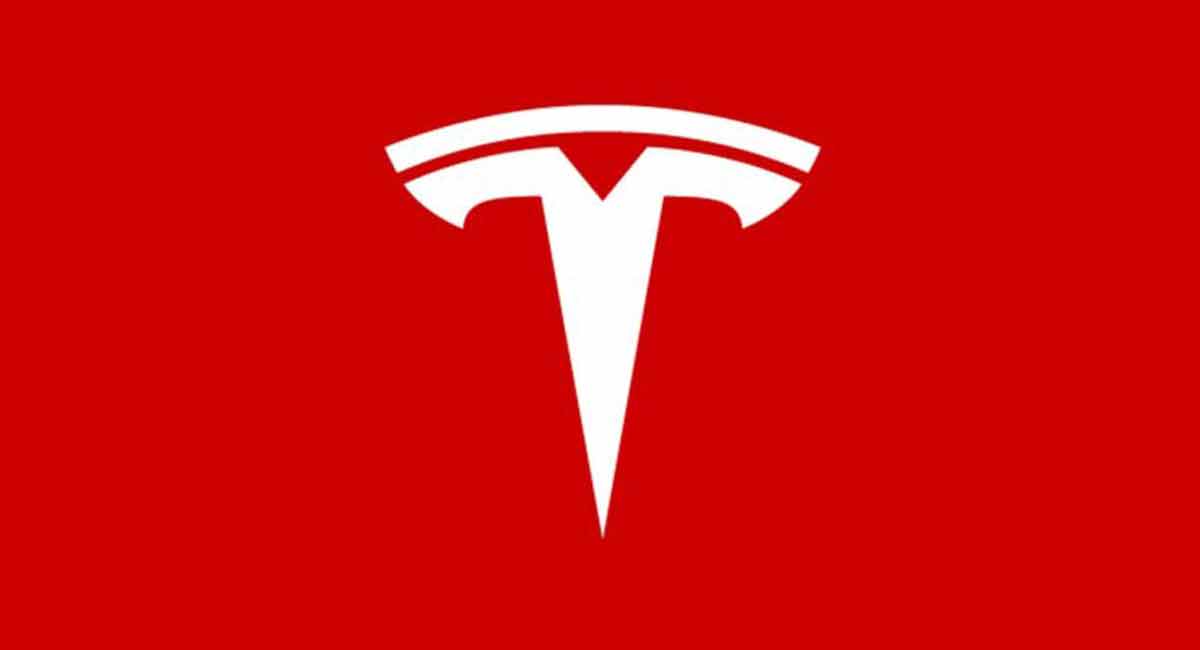 Tesla recalls 130,000 cars to fix touchscreen issues