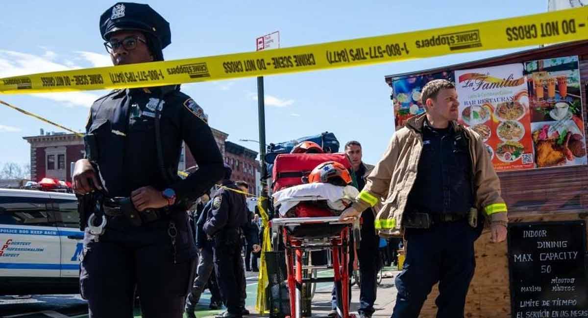 10 killed in US supermarket shooting