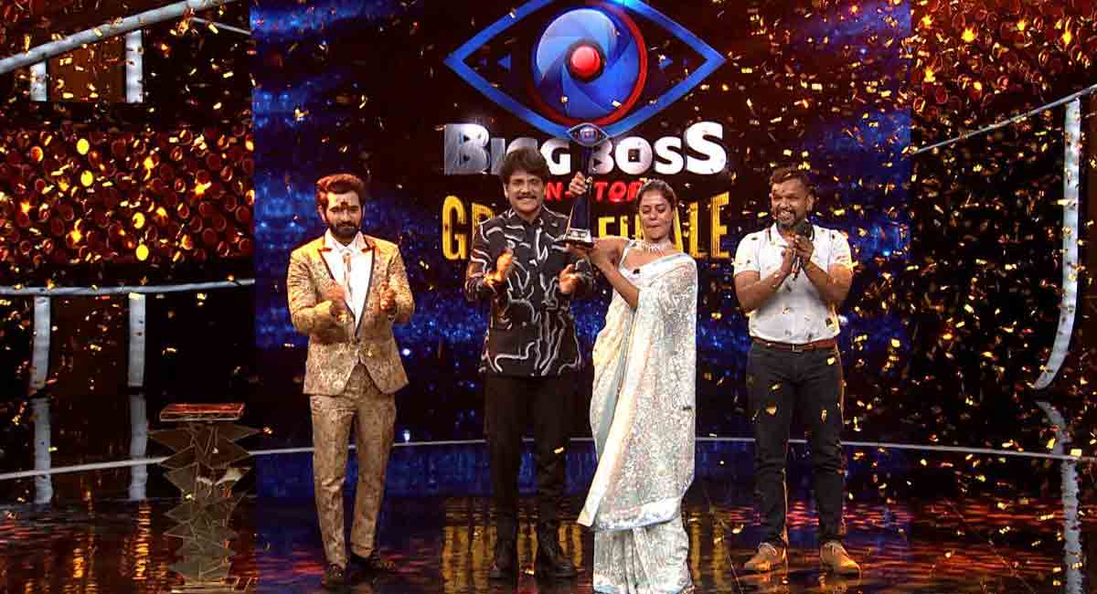 Bigg Boss Telugu OTT: Bindu Madhavi takes the trophy home