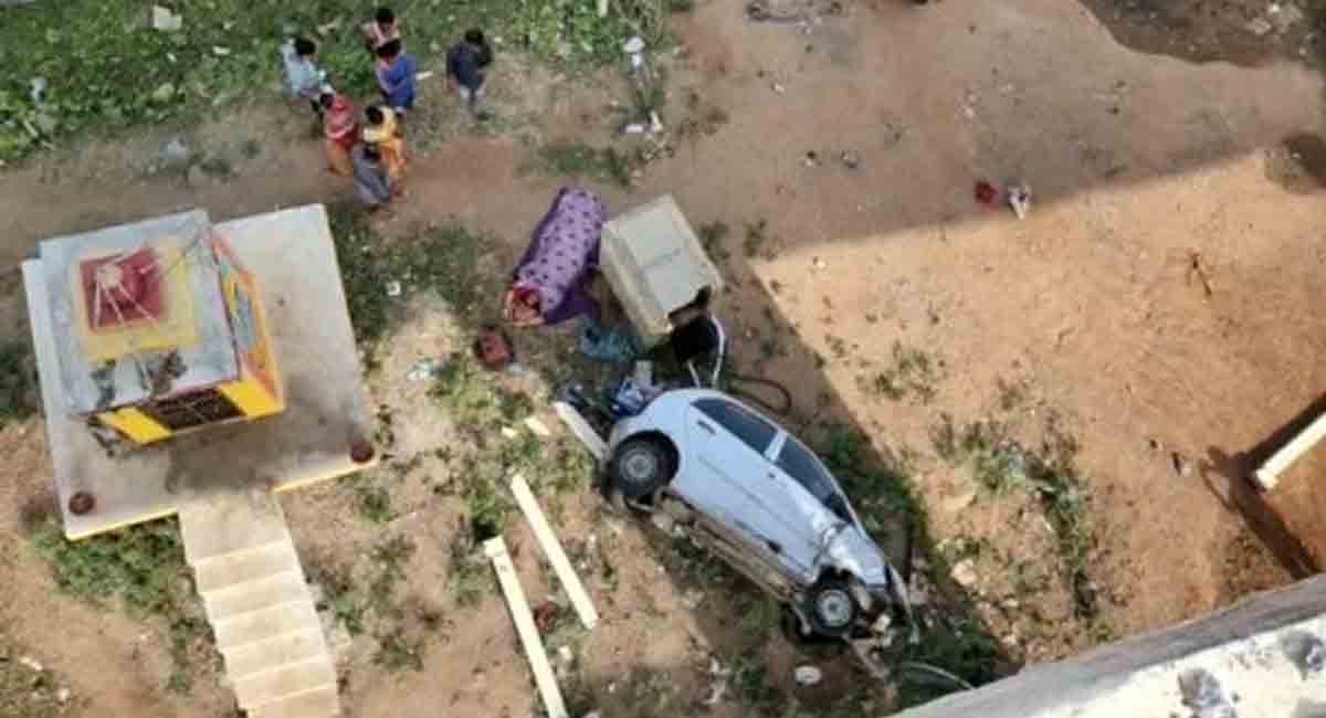 Two die in road accident in Karimnagar