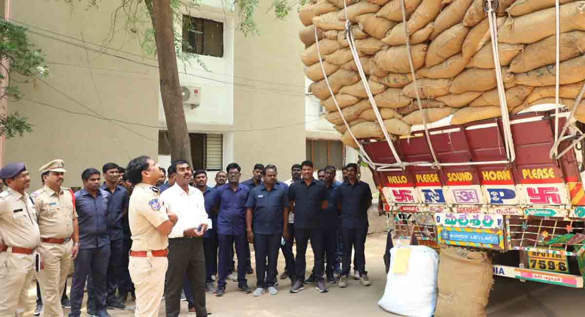 Hyderabad: Interstate ganja smuggling gang busted, 800 kg ganja seized