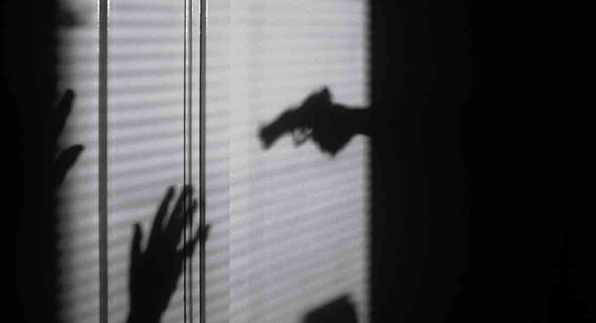 Man kills brother after fight over a gun in Uttar Pradesh