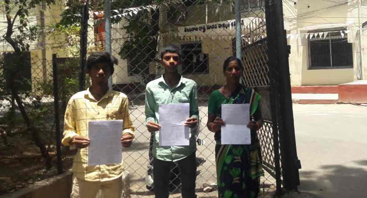 Asifabad: Mother of murdered youngster approaches SHRC seeking justice for son