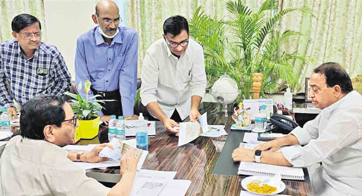 Telangana govt working to provide good facilities at Yadadri: Indrakaran