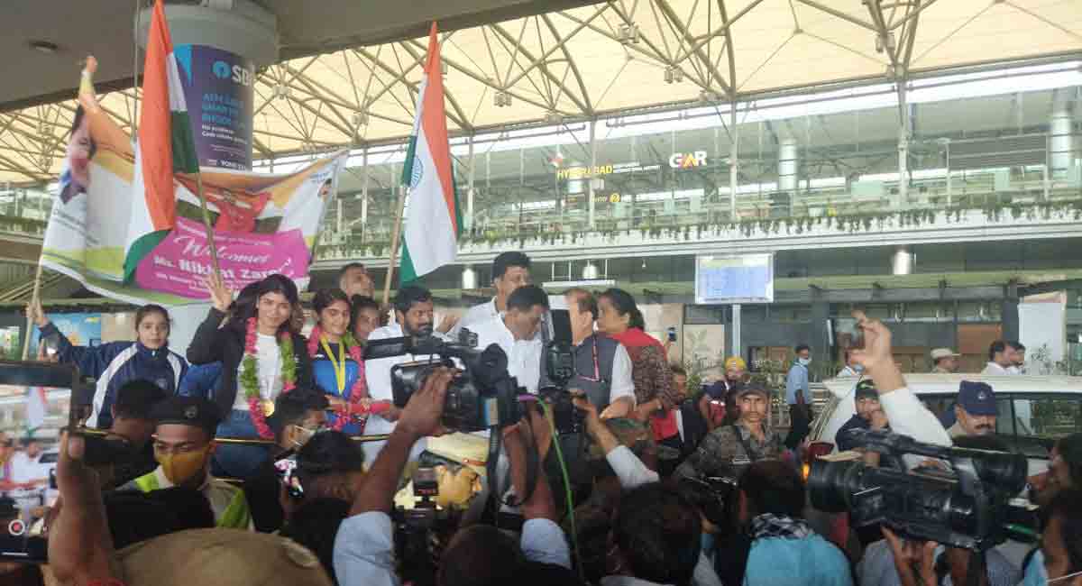 Rousing reception for world champion Nikhat Zareen in Hyderabad