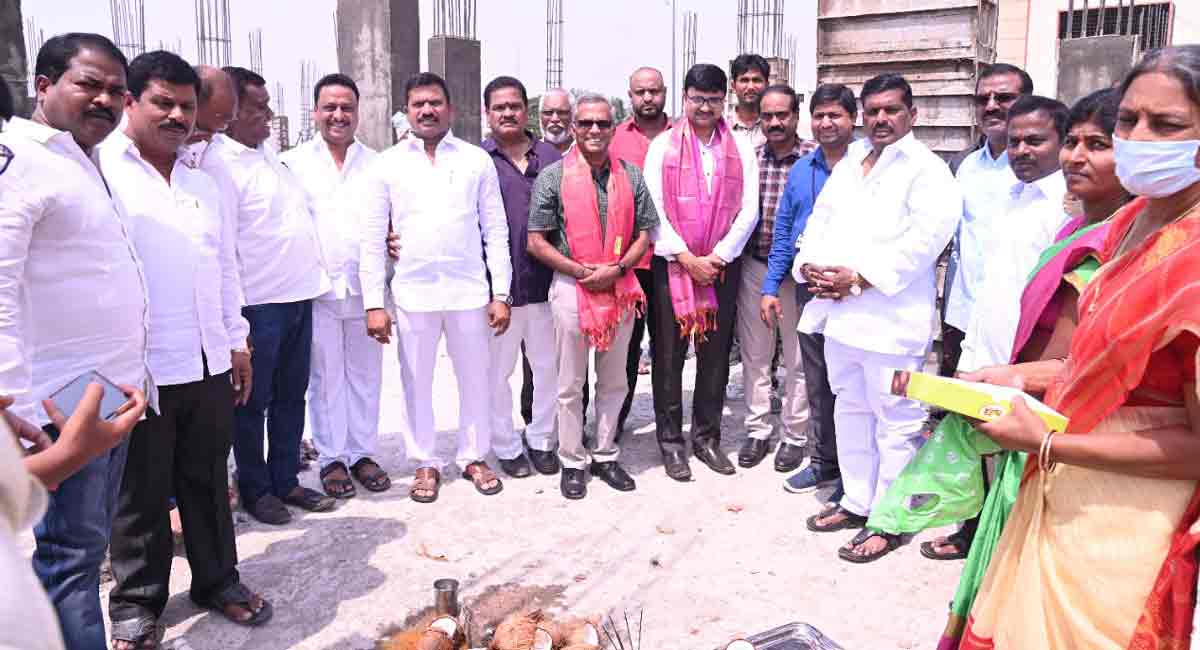 Patancheru Govt school will have corporate-level building: MLA Mahipal Reddy