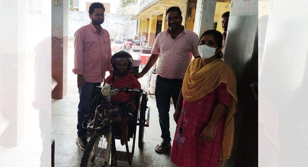 Mancherial: Differently-abled person is set to realize his dream of appearing in Class X exams