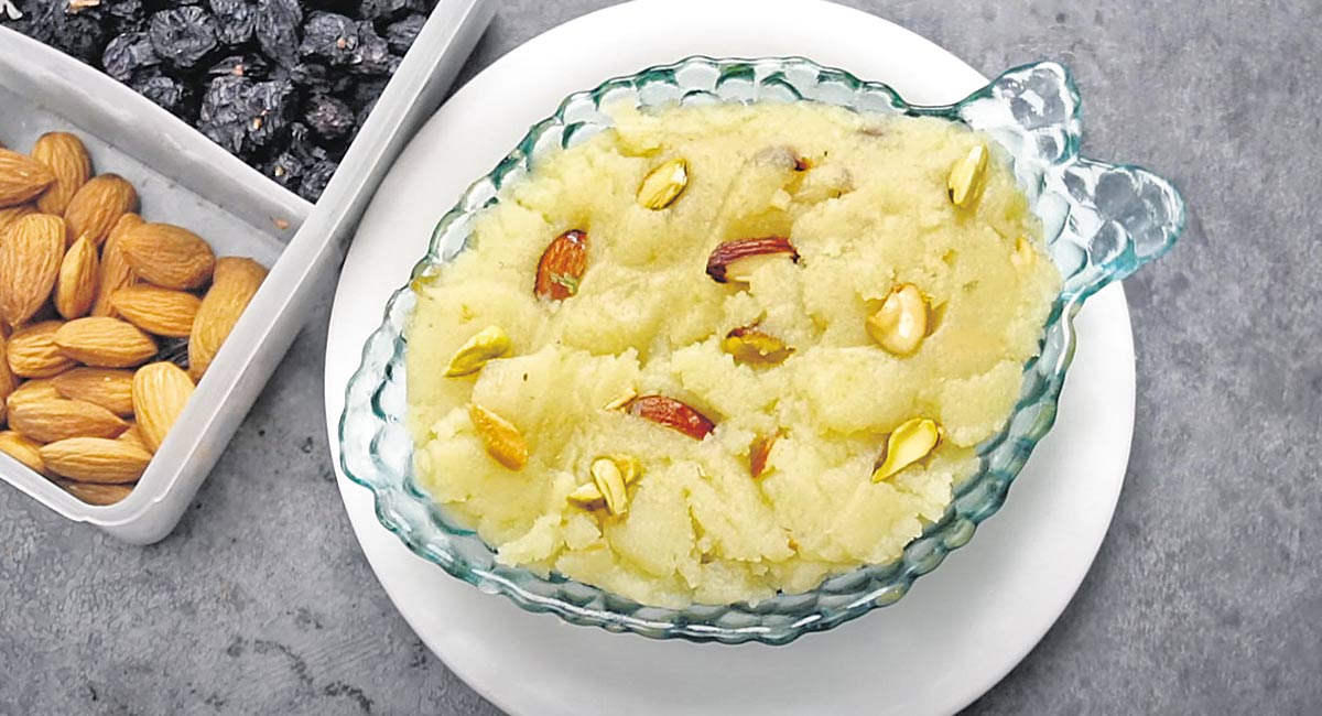 Relish this scrumptious aloo halwa
