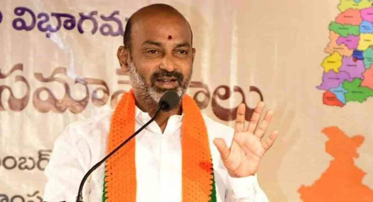 BJP’s Bandi Sanjay served notice for defaming CM KCR