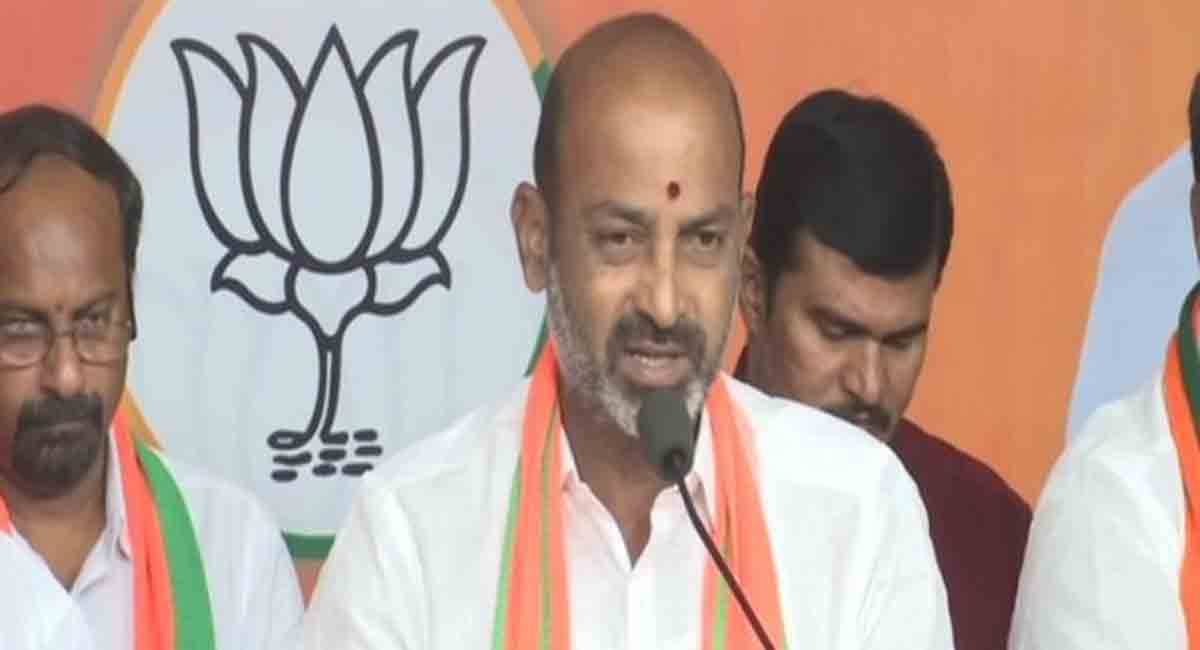 Telangana BJP chief demands CBI probe into Hyderabad gang-rape case