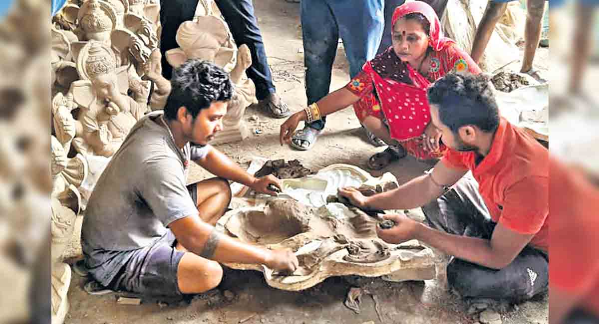 Eco-friendly Ganesh: BC Welfare dept asks artisans to make 5 lakh clay idols