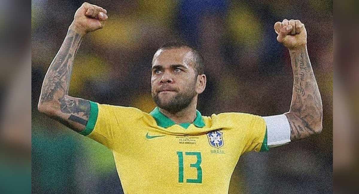 Dani Alves leaves Barcelona, Real Sociedad sign Mohamed Ali Cho