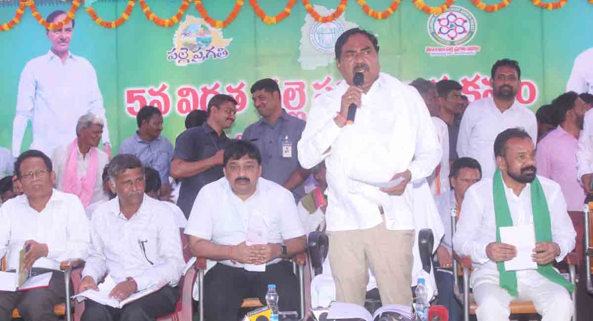 Jangaon: Dayakar Rao lays foundation for construction of two roads with Rs 4 crore