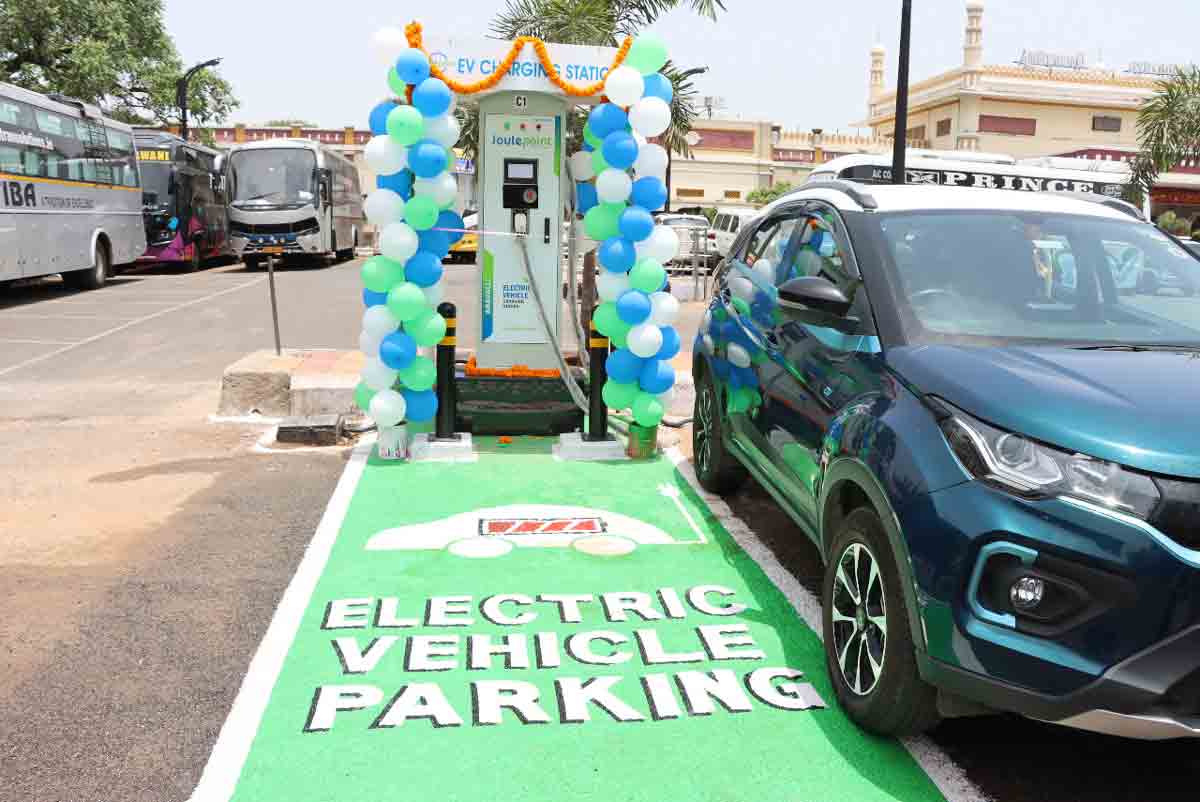 Over 30 railway stations in Secunderabad Division get EV charging points