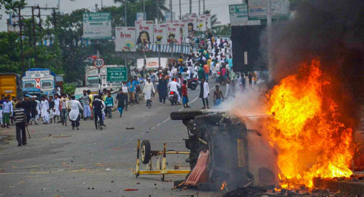 Prophet row: Fresh violence erupts in pockets of Howrah