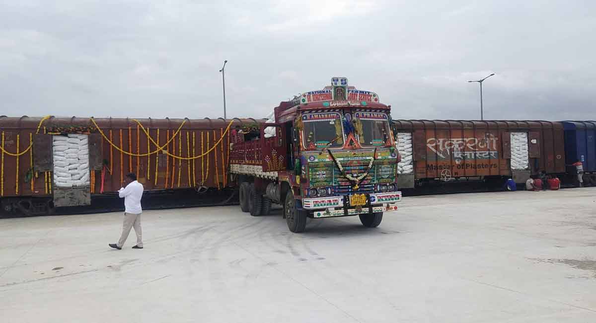 Telangana: First goods train chugs into Manoharabad – Gajwel section
