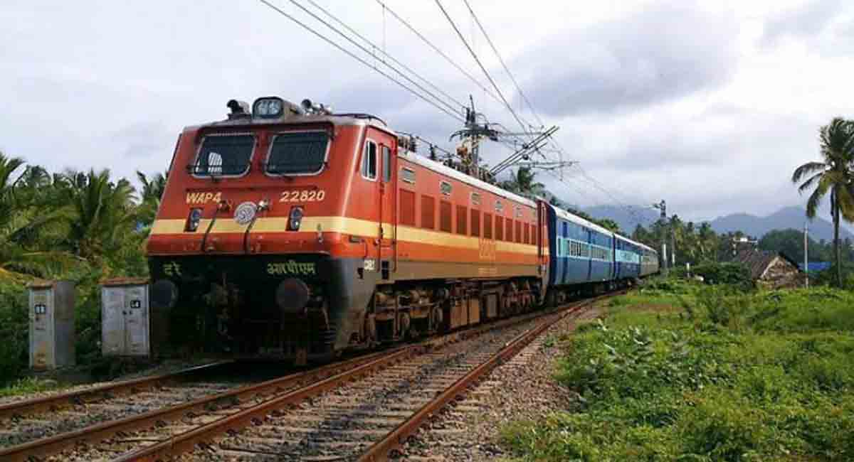 Konark Express stopped in Telangana after smoke spotted in coach