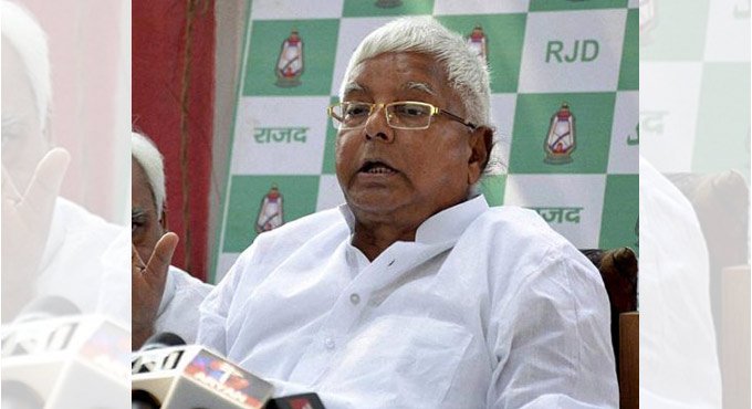 Close shave for Lalu Prasad as fan in his room catches fire