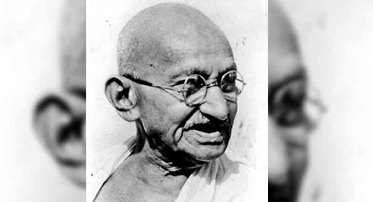 Controversial play on assassination of Gandhi performed in London