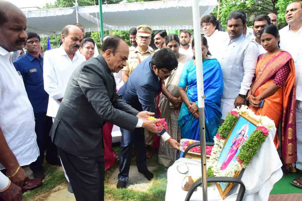 SLIP, BLIP to irrigate 3.84L acres in Sangareddy: Minister