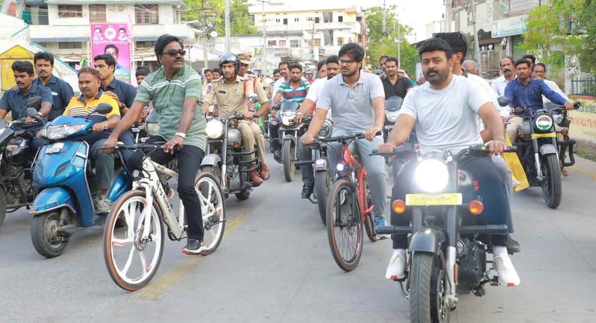 Palle, Pattana Pragathi a good opportunity to address civic issues: Puvvada