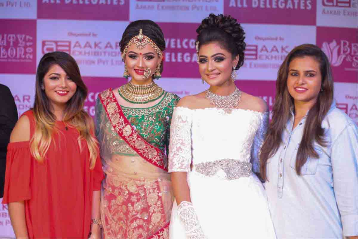 Richa Dave bags words of appreciation from leading ladies of industry Janki Bodiwala, Neelam Panchal for her exceptional makeup skills