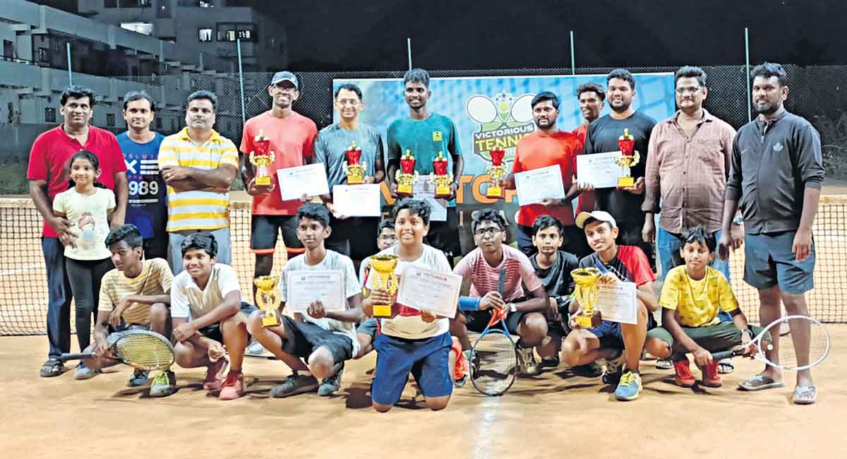 Manvik, Niharika emerge champions at Victorious Tennis Tournament
