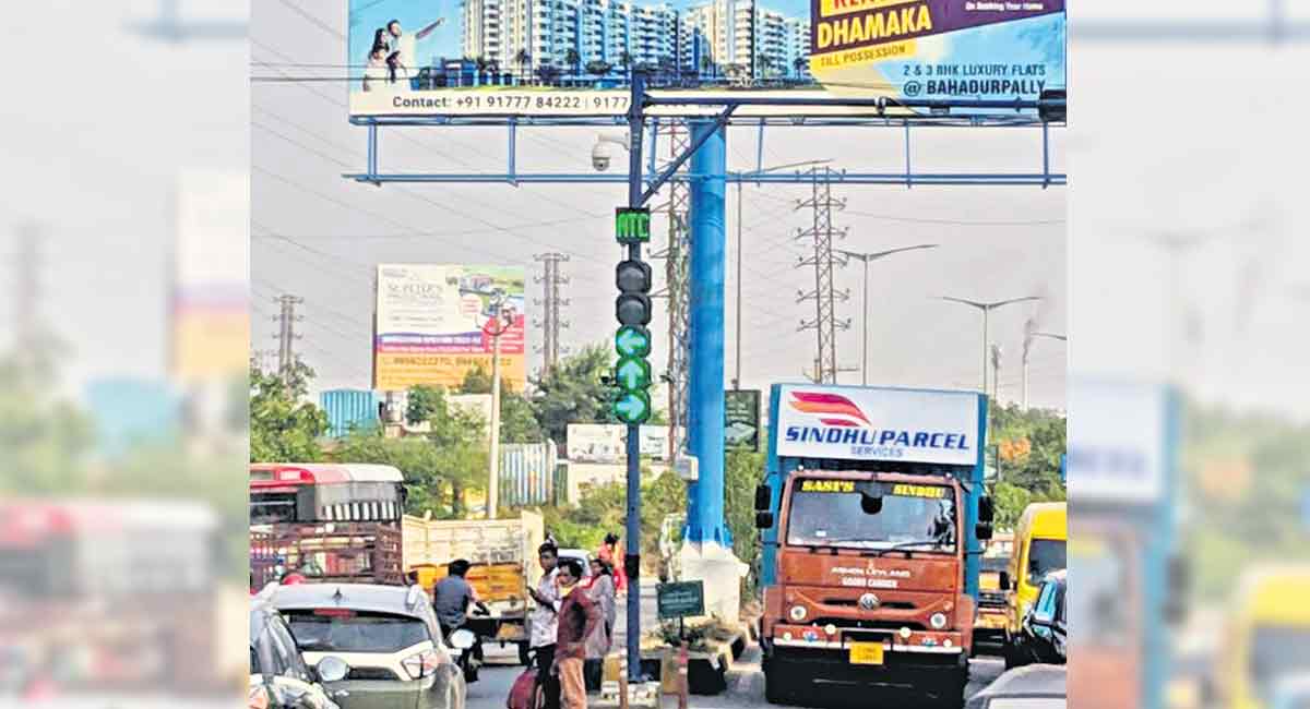 New traffic signal system in Hyderabad