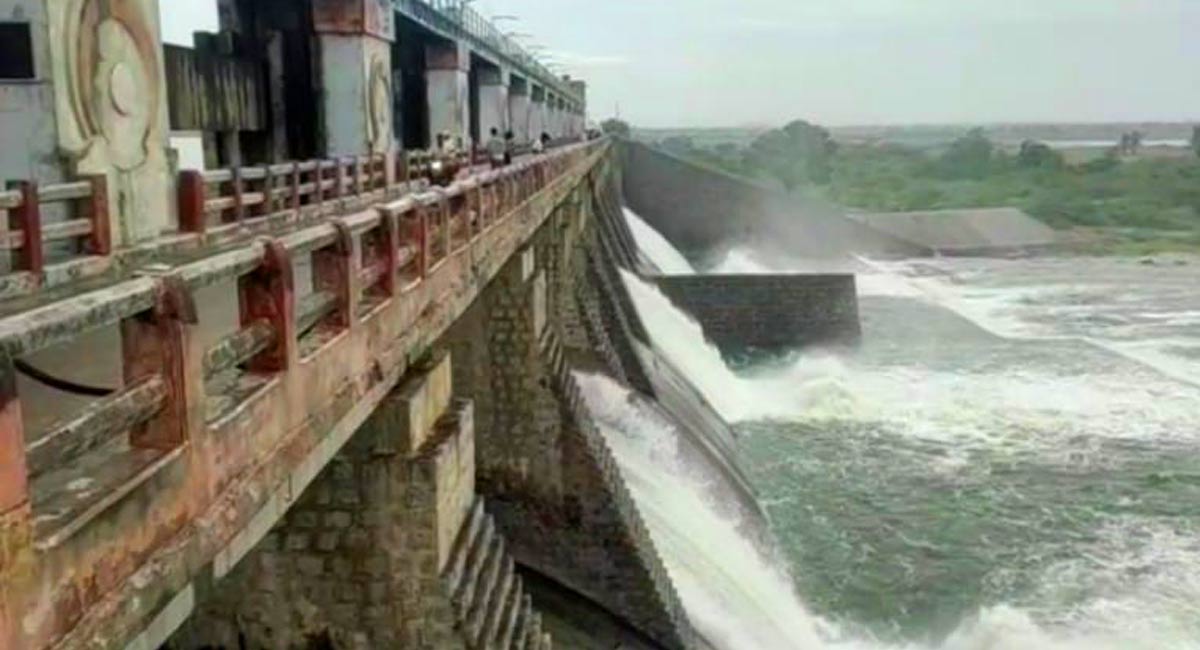 Nalgonda: Three gates of Musi project lifted