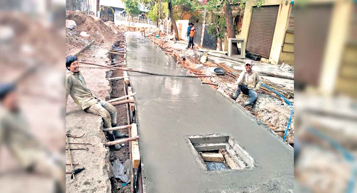 Rs 2,250-cr works to check flooding in Hyderabad