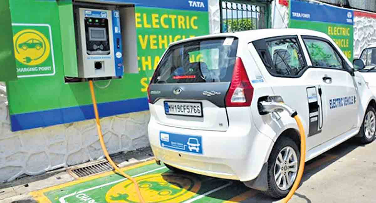 300 EV charging stations to come up in Hyderabad