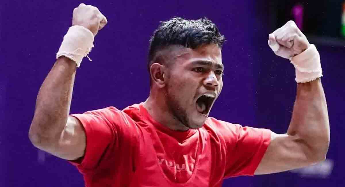 Weightlifter Gurunaidu Sanapathi becomes Youth World Champion