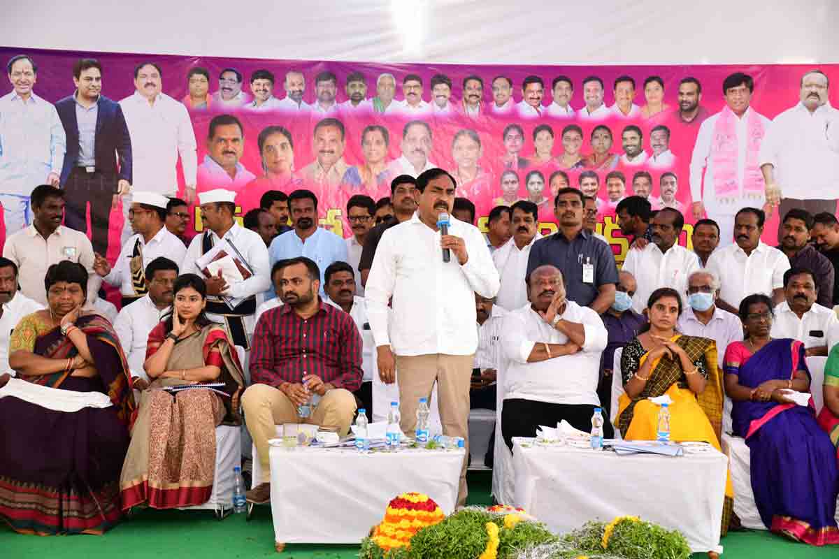 Dayakar Rao flays Amit Shah for his remarks on Telangana agitation