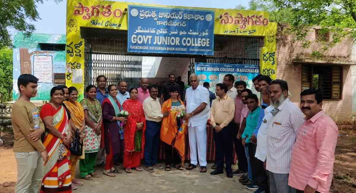 Education minister congratulates Intermediate toppers of Asifabad