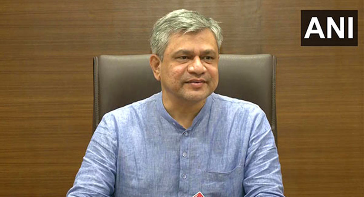 5G spectrum auction: Rs 1.45 lakh worth bids received after -rounds bidding on Day 1