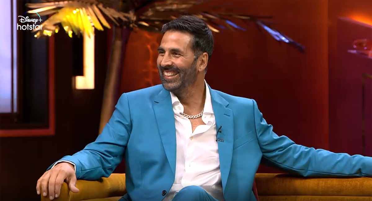 Akshay Kumar and Samantha Ruth Prabhu unleash a fun riot on coffee couch
