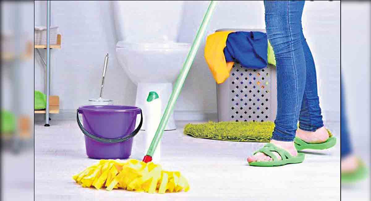 Keep your bathroom hygienic this monsoon