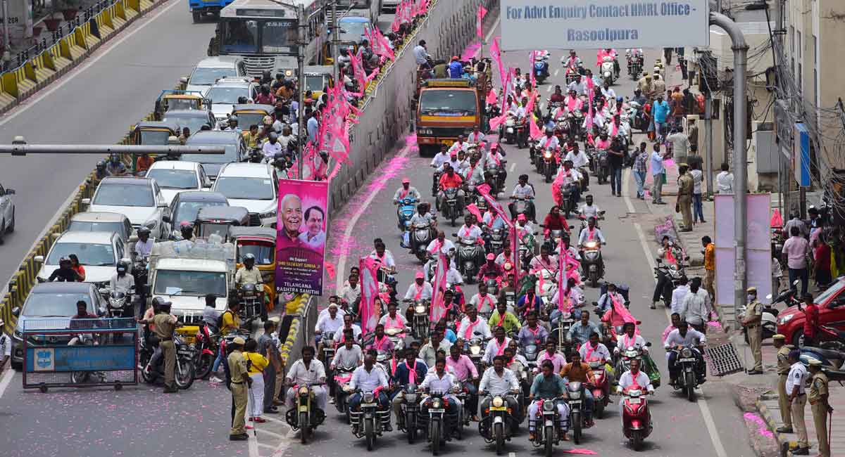 Yashwant Sinha gets rousing welcome in Telangana