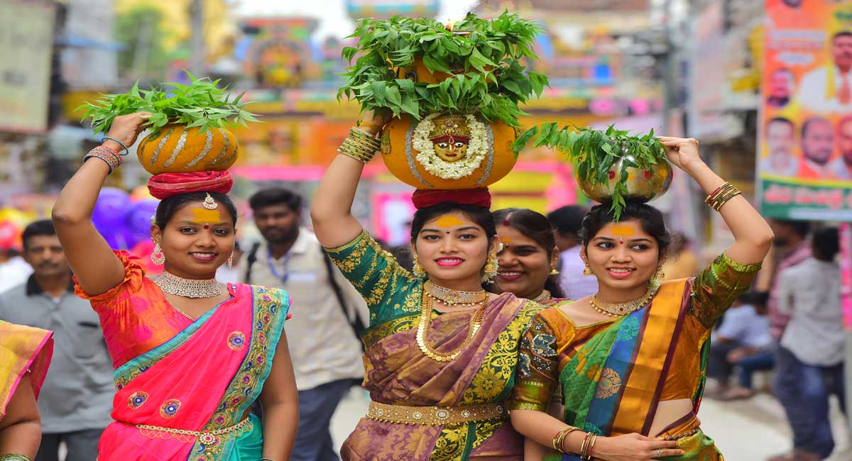 Fervour of Bonalu fiesta grips Hyderabad