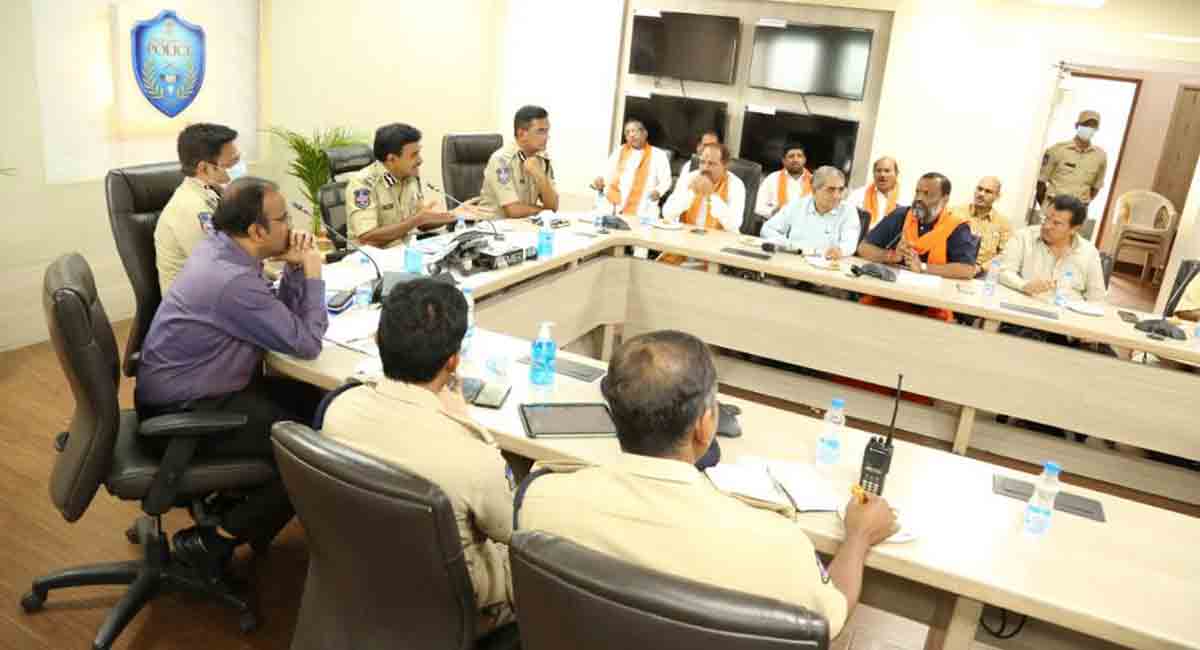 Hyderabad CP holds meeting with animal activists in view of Bakrid