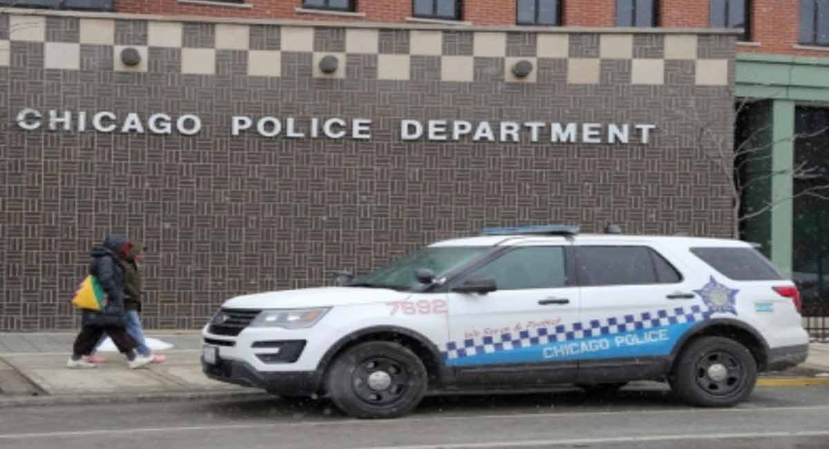 Shooting at July 4 parade in Chicago kills 6; Police launch ‘massive’ manhunt