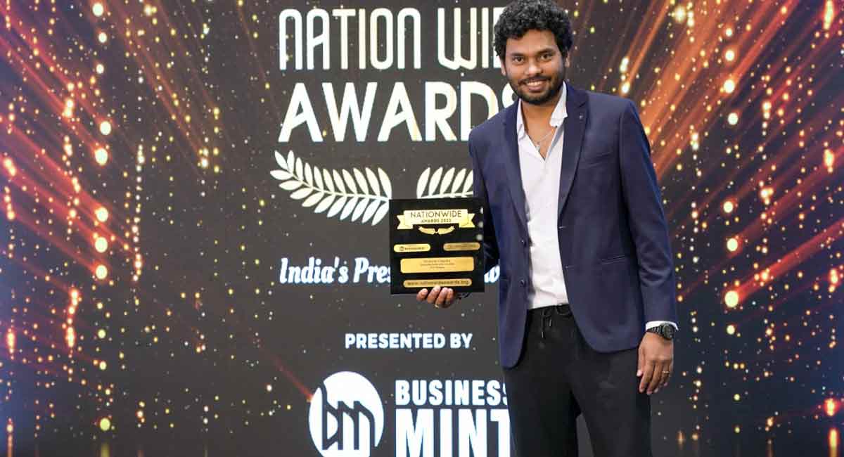 Pradham Dental’s CMD Dr Ashok Chandra Bags ‘Outstanding Dentist of The Year-2022’ at Business Mint 31st Edition Nationwide Awards