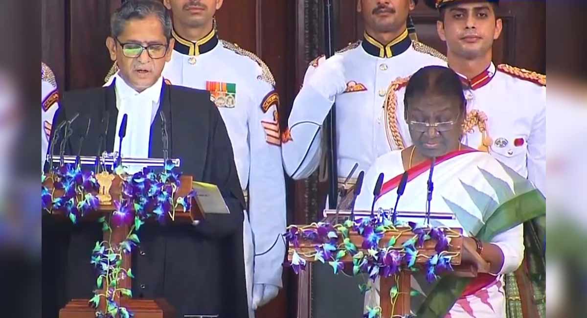 Droupadi Murmu takes oath as 15th President of India-Telangana Today