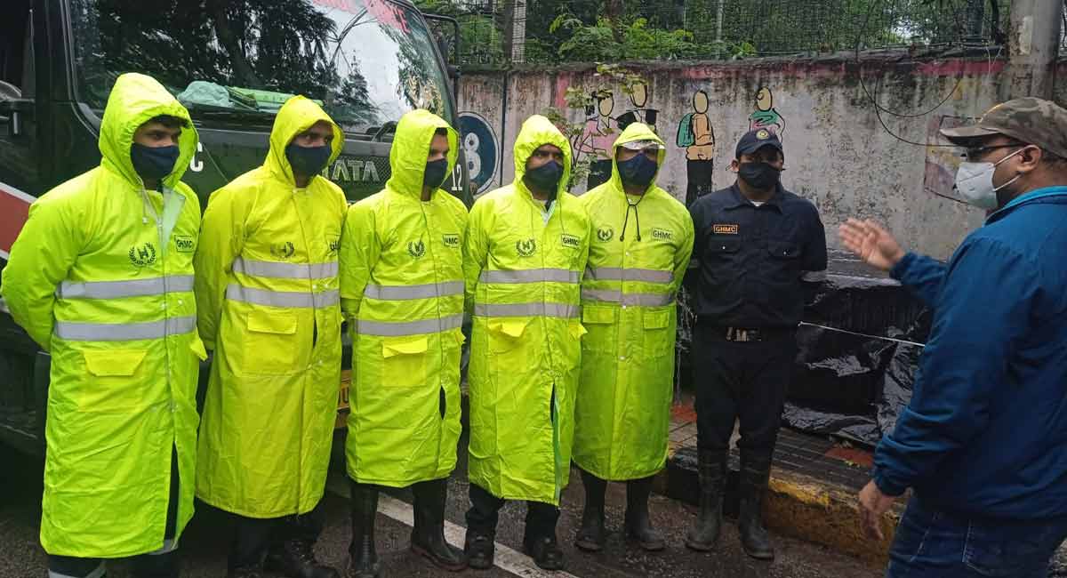 GHMC issues moderate rain alert in Hyderabad on Tuesday, alerts public